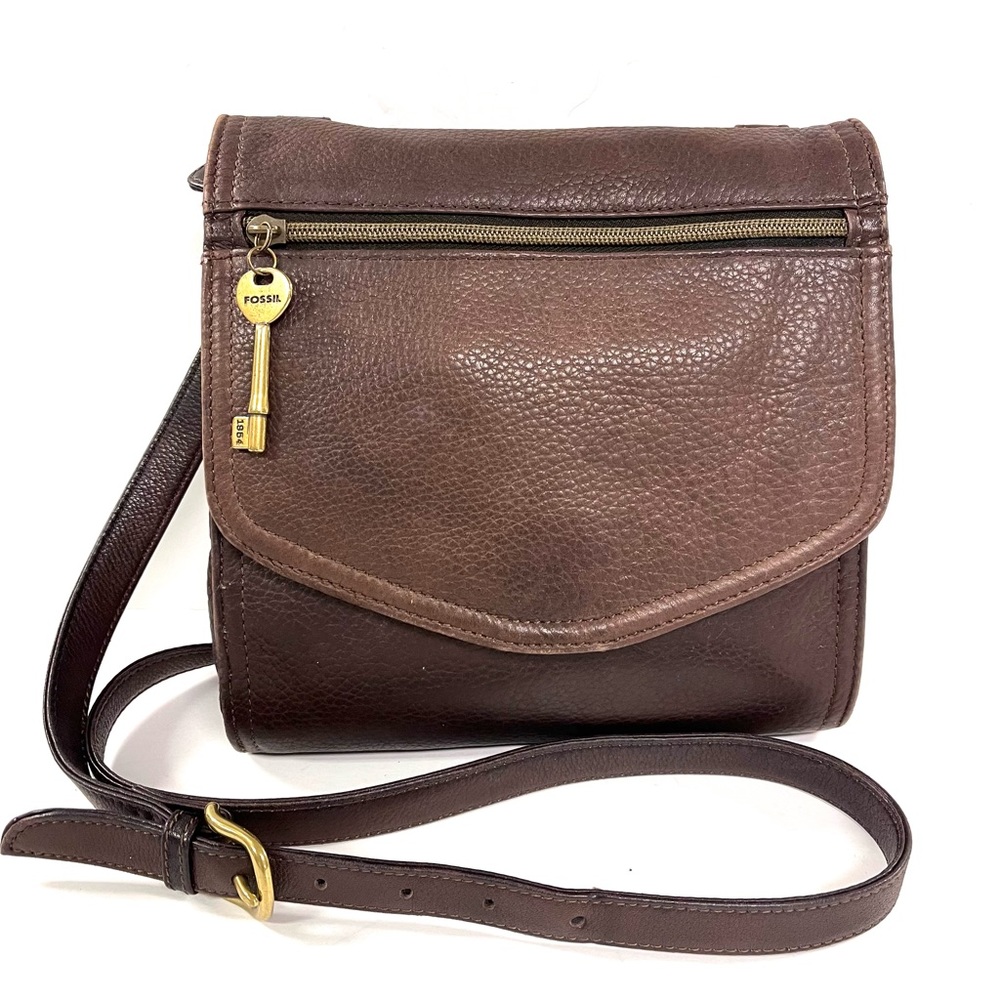 Vintage Fossil 1954 Classic Brown Leather Crossbody with Brass Key Charm 75082